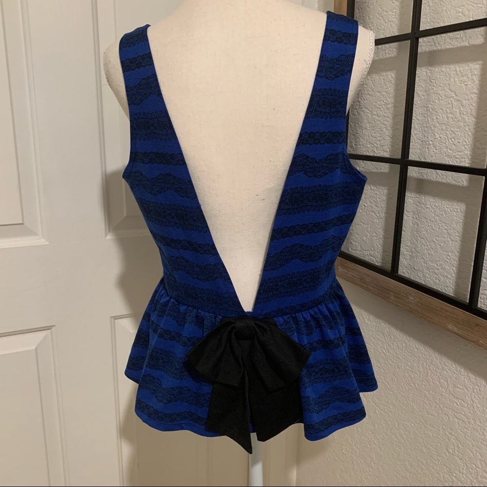 Womens Have top blue and black - Picture 4 of 5